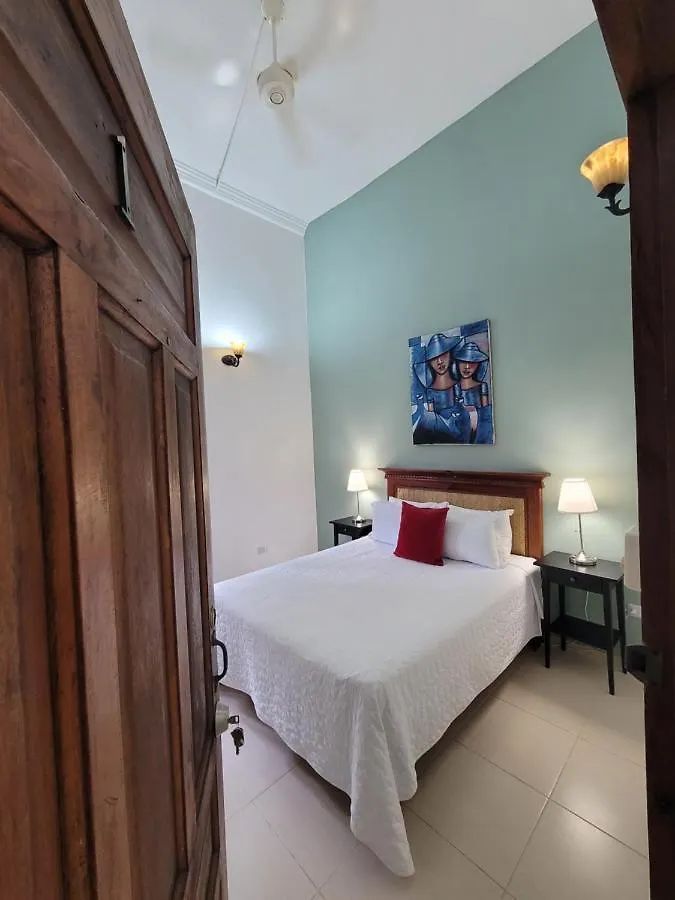 Hotel Class Colonial Santo Domingo